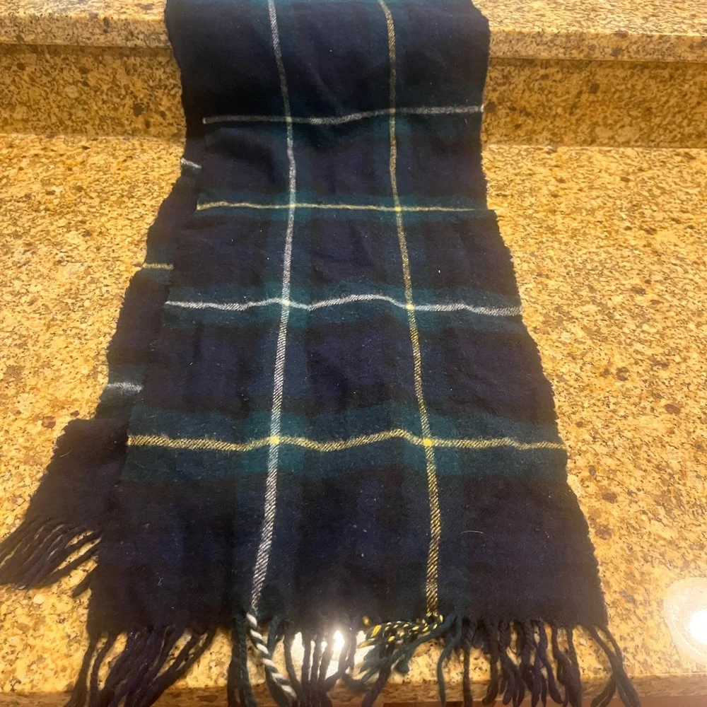 Vintage Campbell of Argyle Pure Wool Green Plaid Scarf Marshall Fields